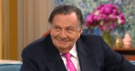 Barry Humphries fi